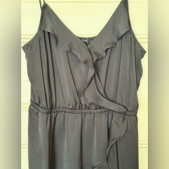 Express Black Ruffle Mini Dress - Picture 2 of 4